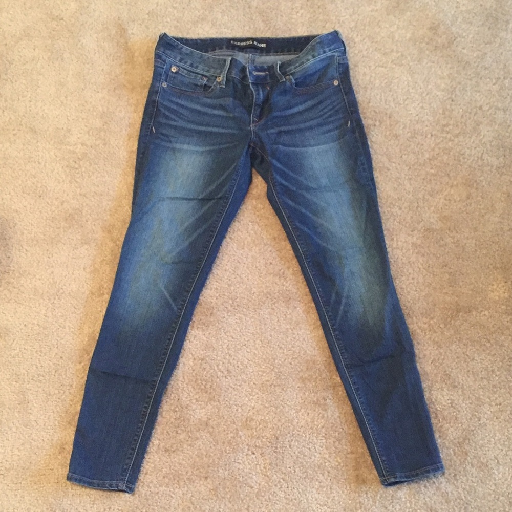 Skinny jeans